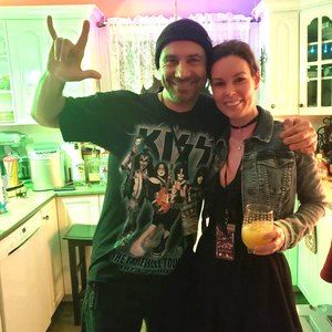 Meet your Posher, Todd